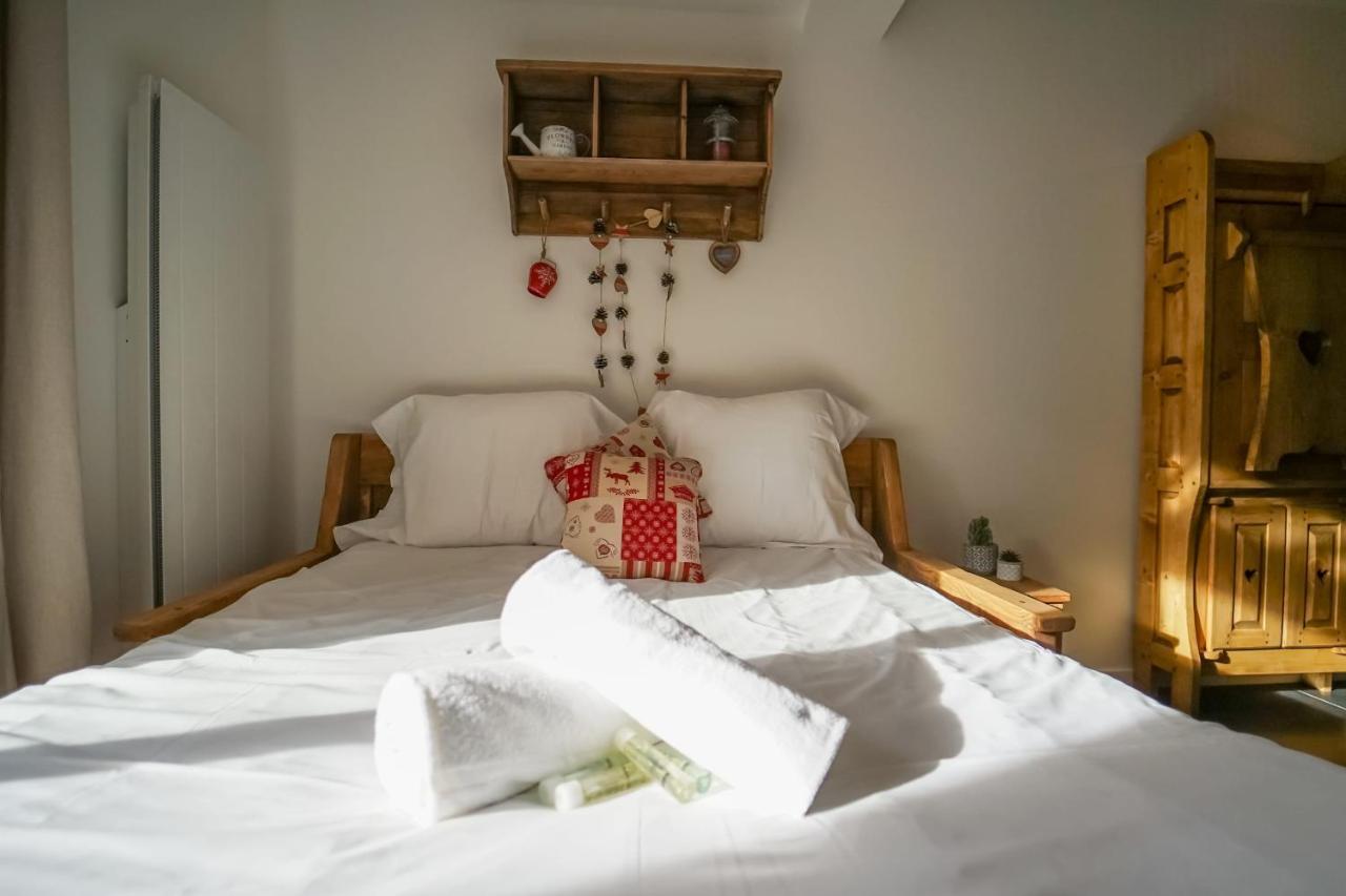 Le Petit Chalet - Studio Cosy à Lathuile pour 2 personnes Exterior foto